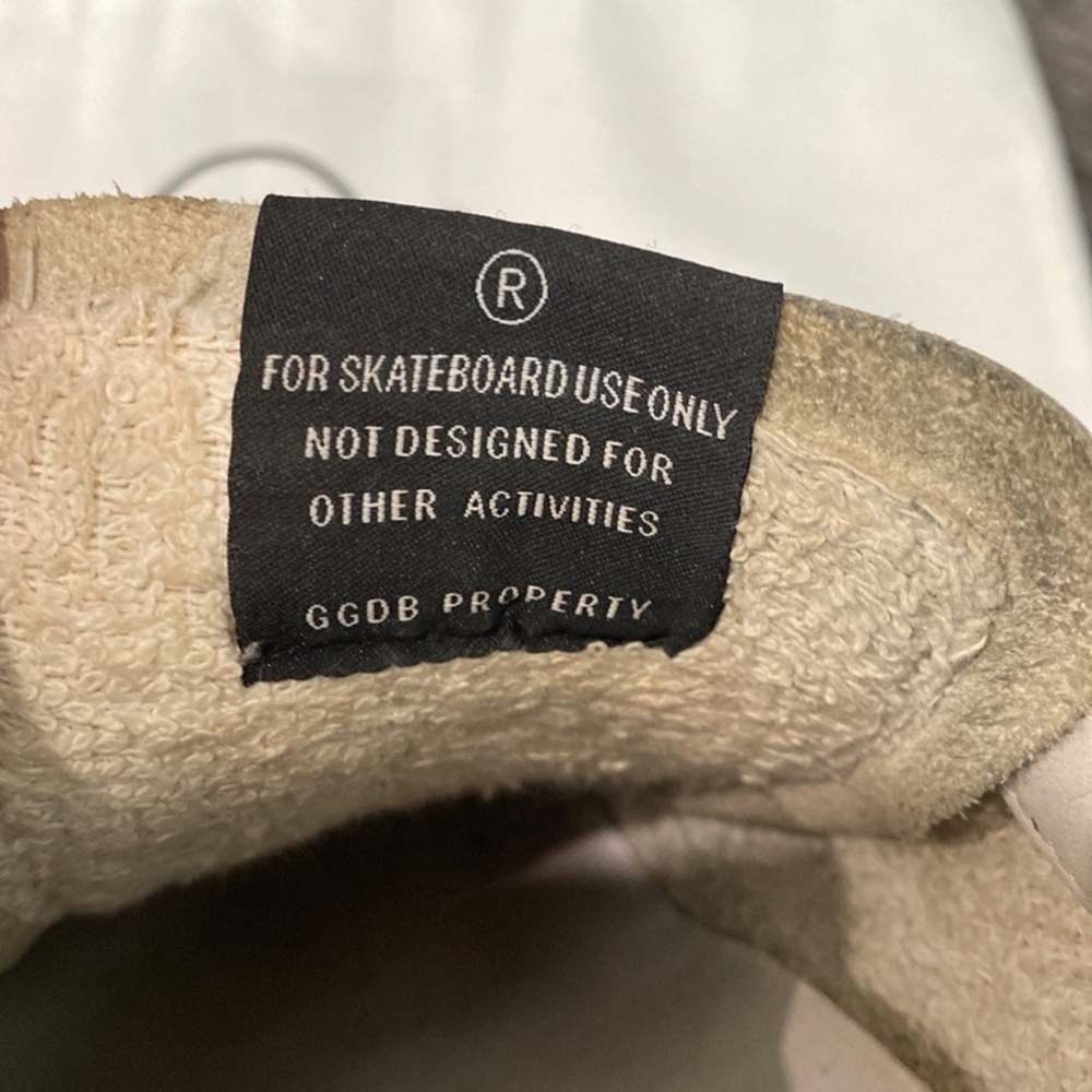 Golden Goose Superstar Sneakers - Picture 4 of 11